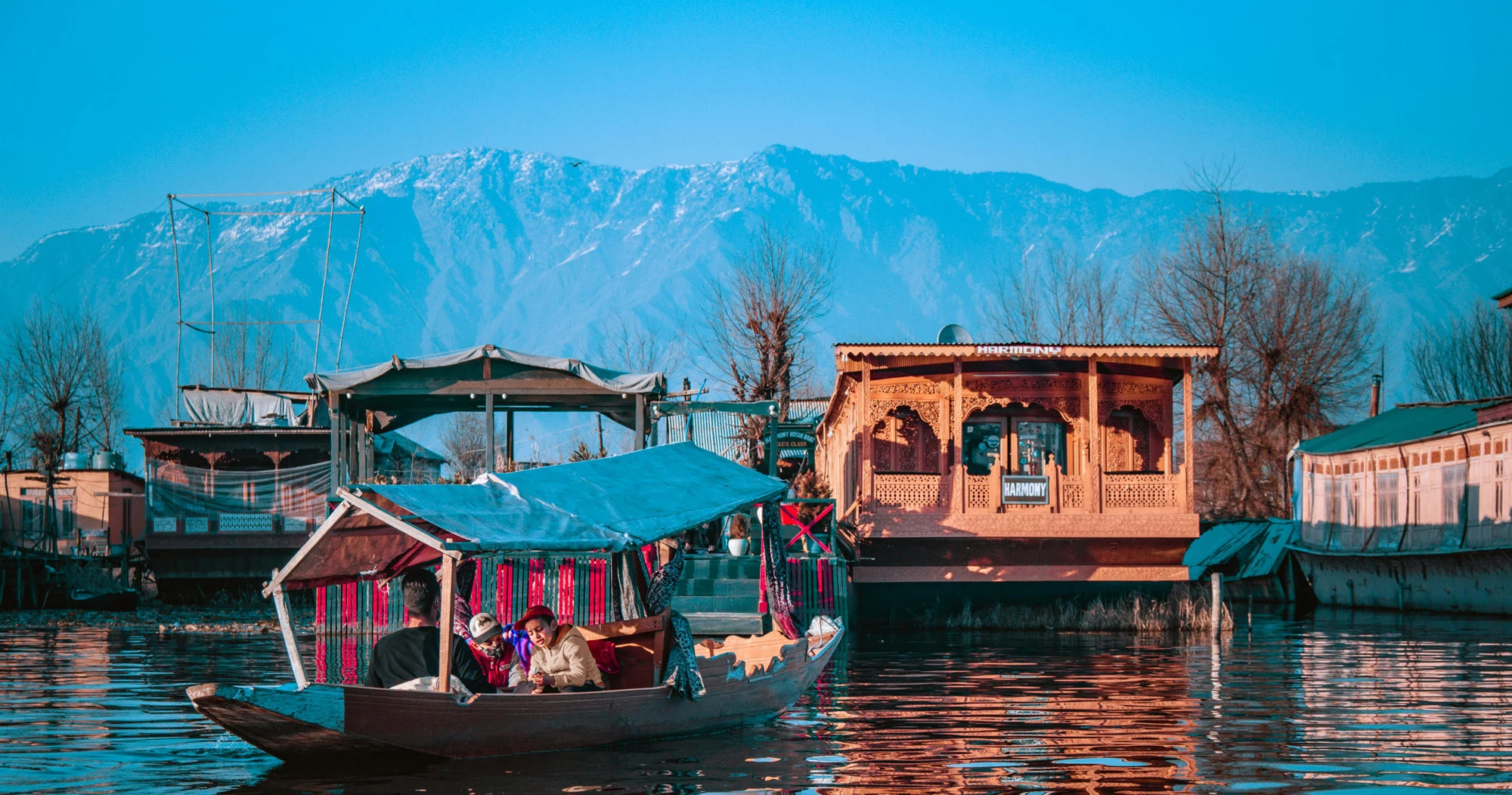 Dal lake view - kashmir