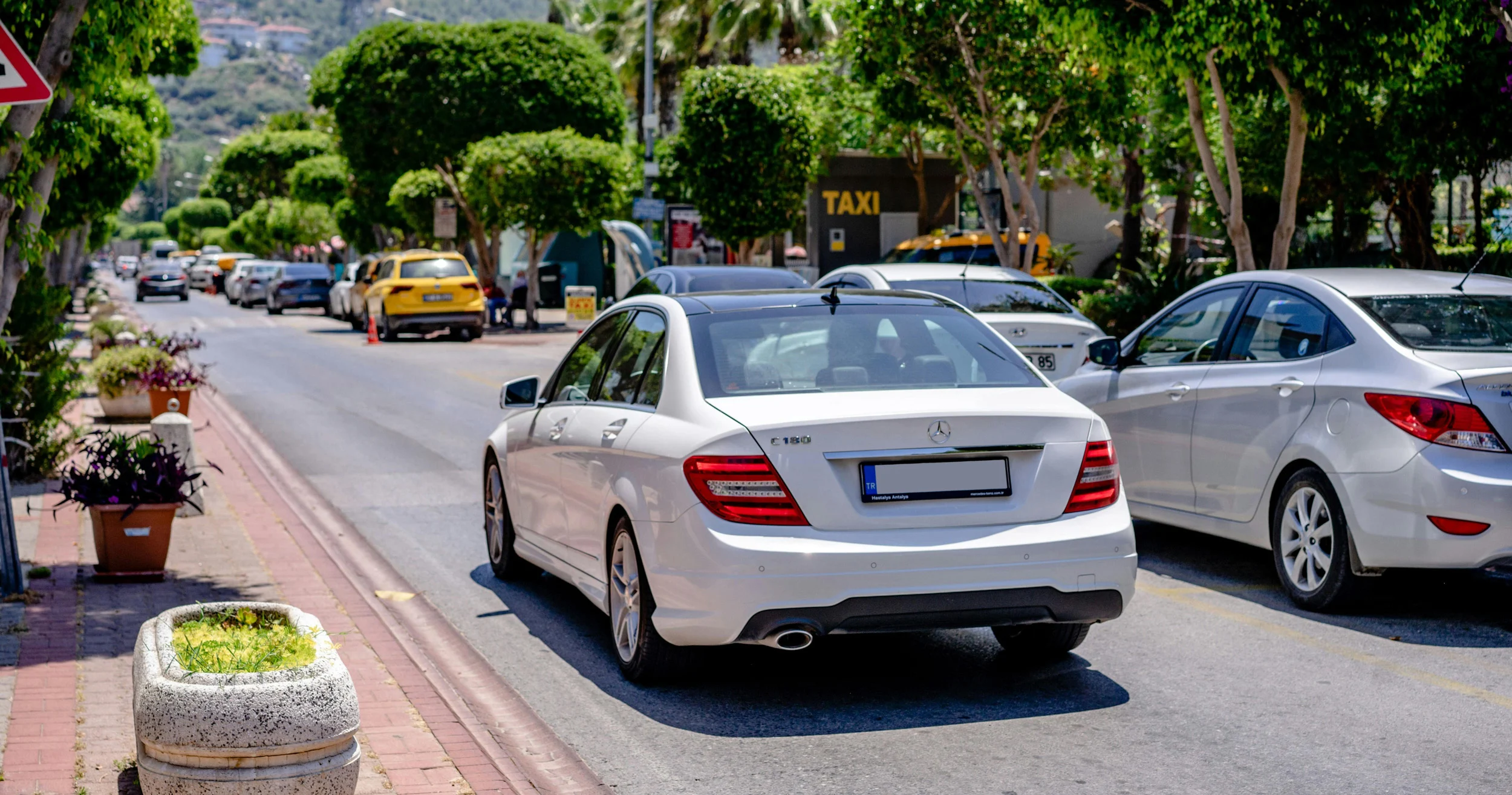 Hire taxi anywhere