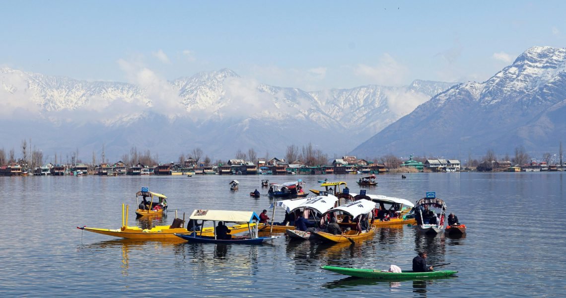 whitehilladventures-domestic-kashmir-tour